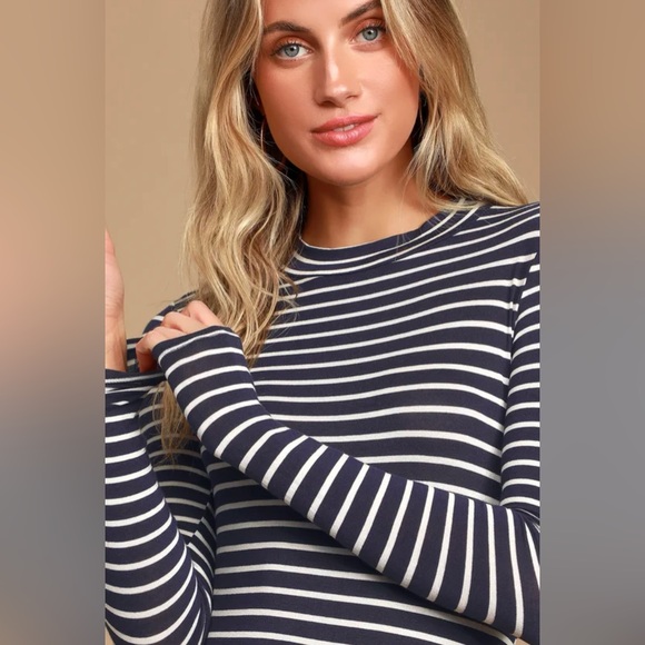 Lula Navy Striped Top - Picture 3 of 9